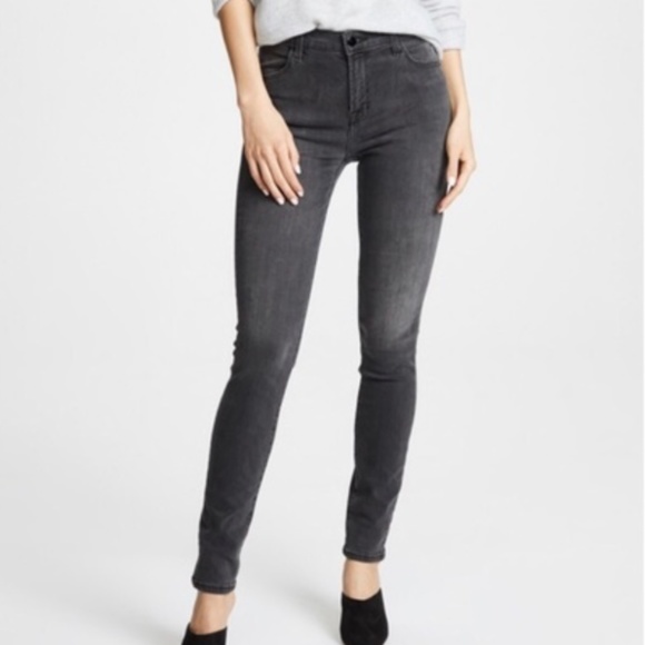 J BRAND Women's Super Skinny Denim, Graphite (Grey), Size 27 - Picture 1 of 3